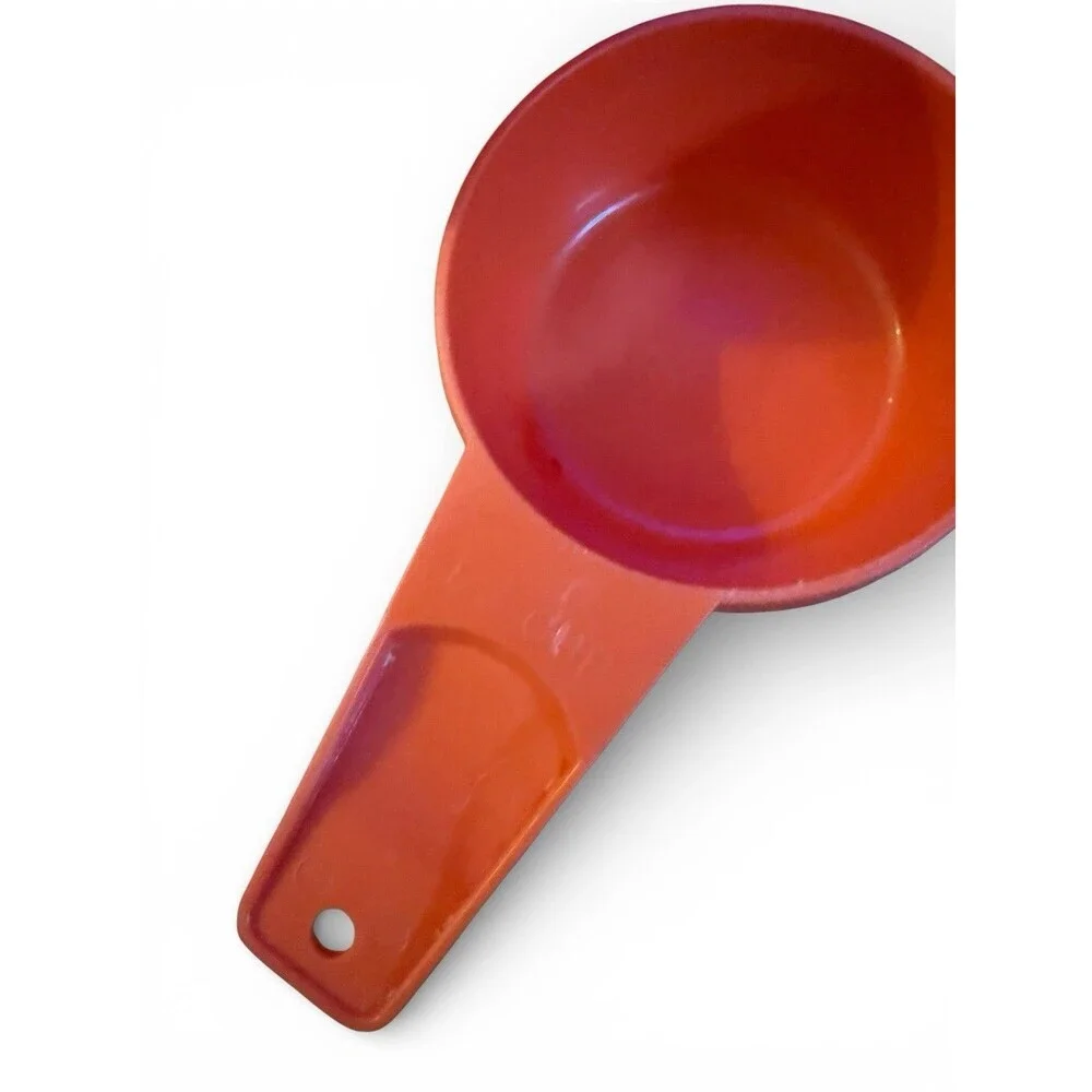 Tupperware includes cup